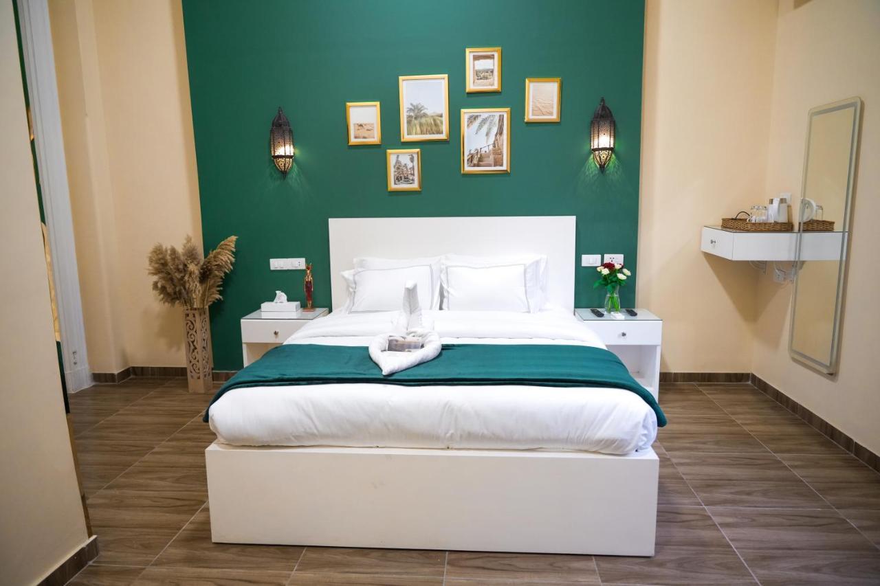 Hathor House Хостел Каир